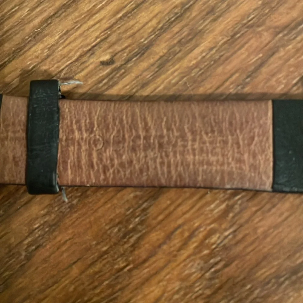 Ladies Watch - Picture 4 of 7